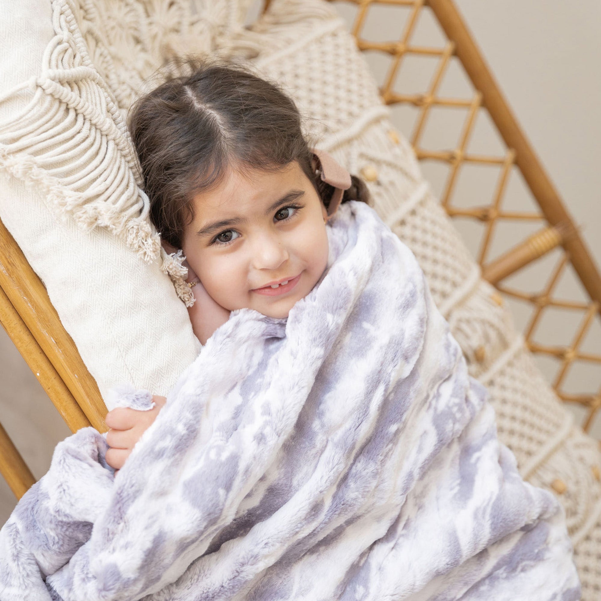 Super Soft Marble Grey Fur Blanket