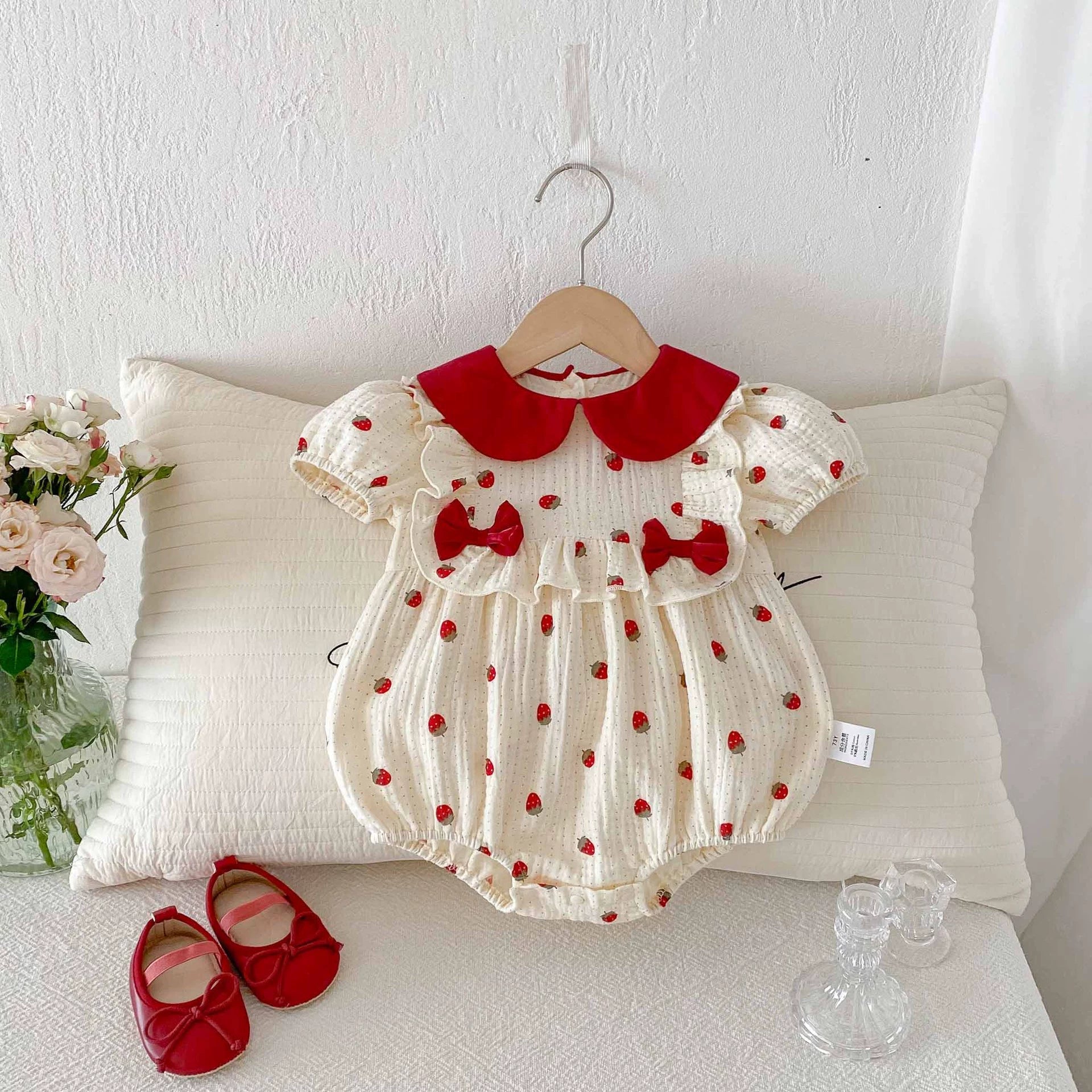 Summer Arrival Baby Girls Cute Short Sleeves Fruits Pattern Onesies